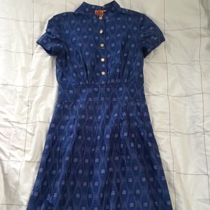 Blue short-sleeve shirt dress // Tory Burch